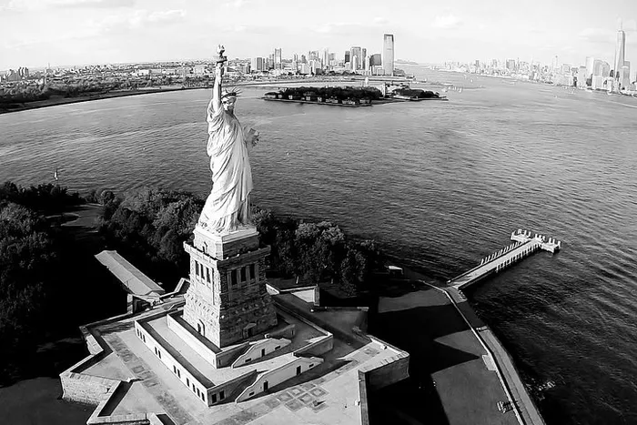 Viator Exclusive: Statue of Liberty Monument Access and 9/11 Memorial Photo